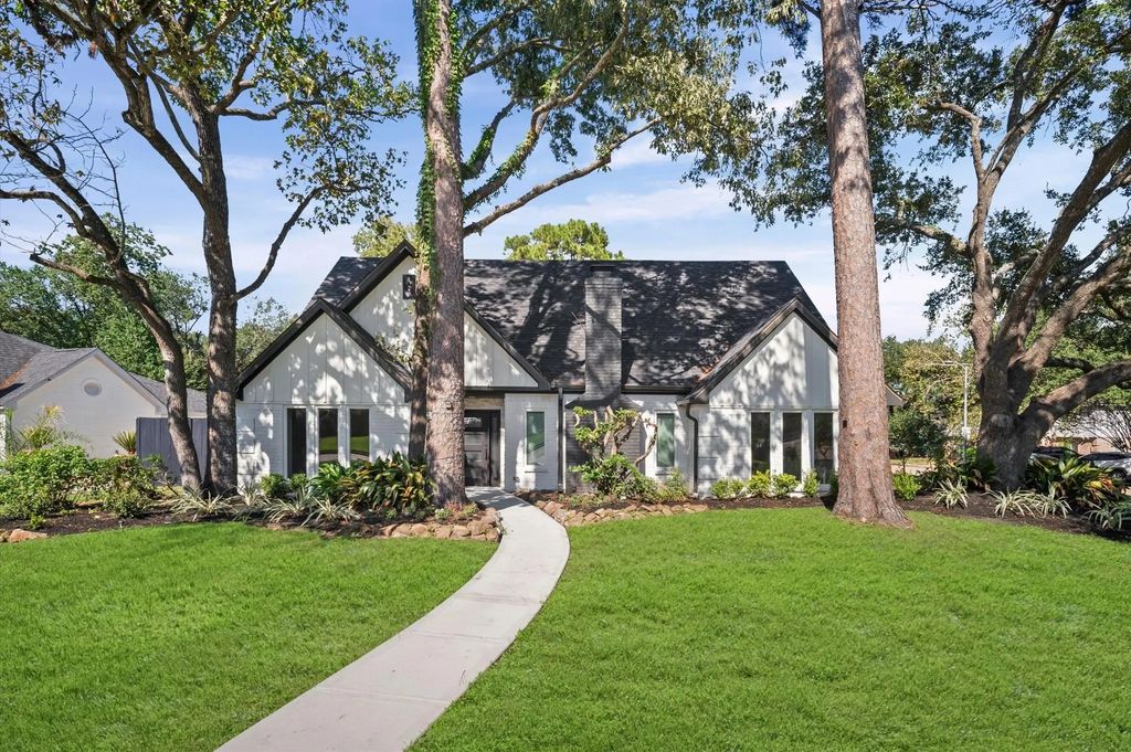 20302 Arrow Cove Drive, Humble