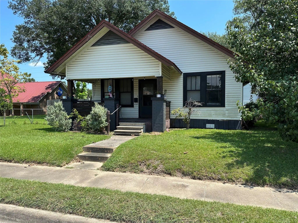 620 N 5th Street, Silsbee
