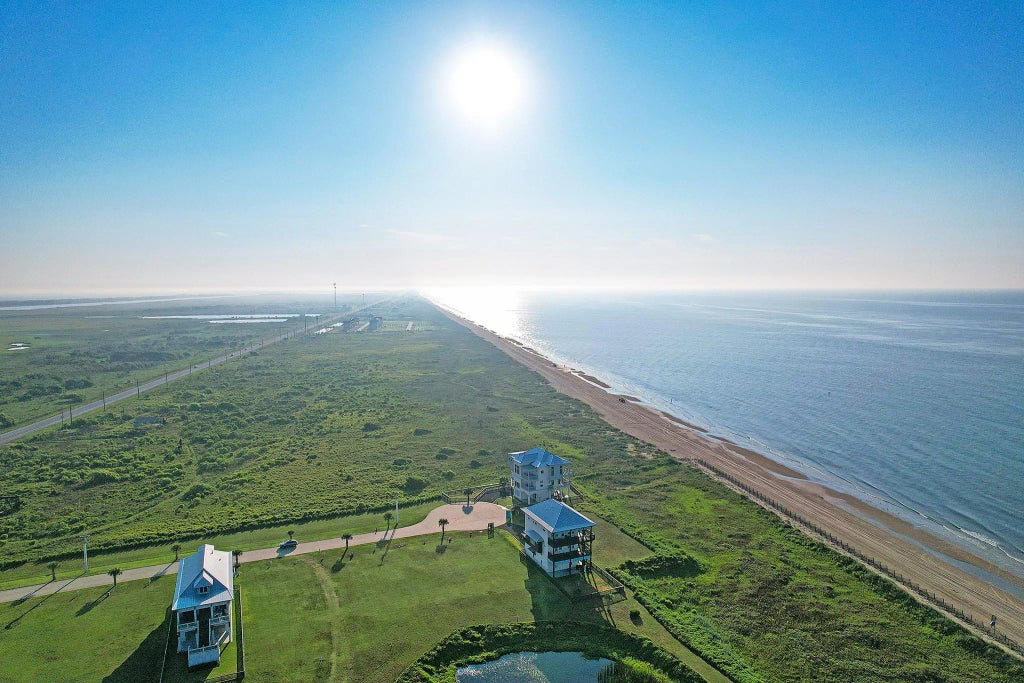 436 Seagrass, Gilchrist