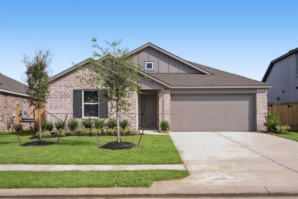 1718 Primrose Pointe Drive, Crosby