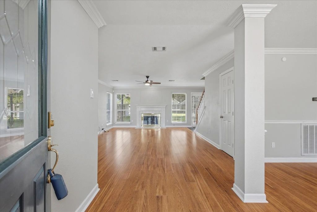 7210 Hazel Cove Drive, Houston
