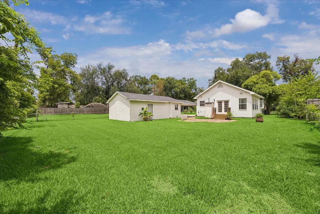 327 W 31st Street, Houston