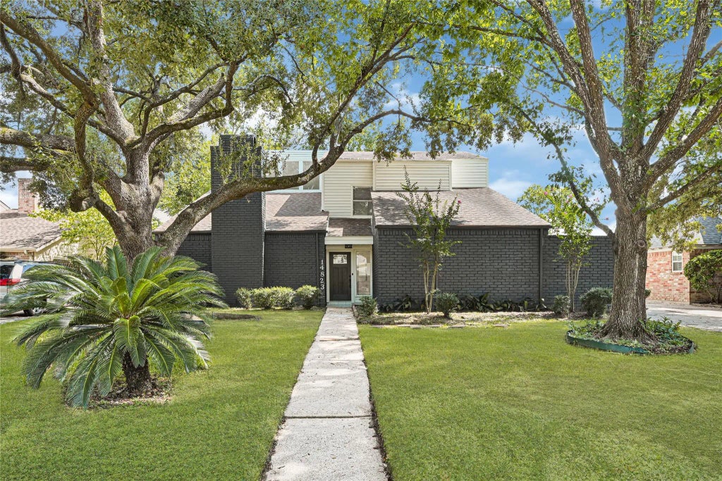 14823 Elmont Drive, Houston