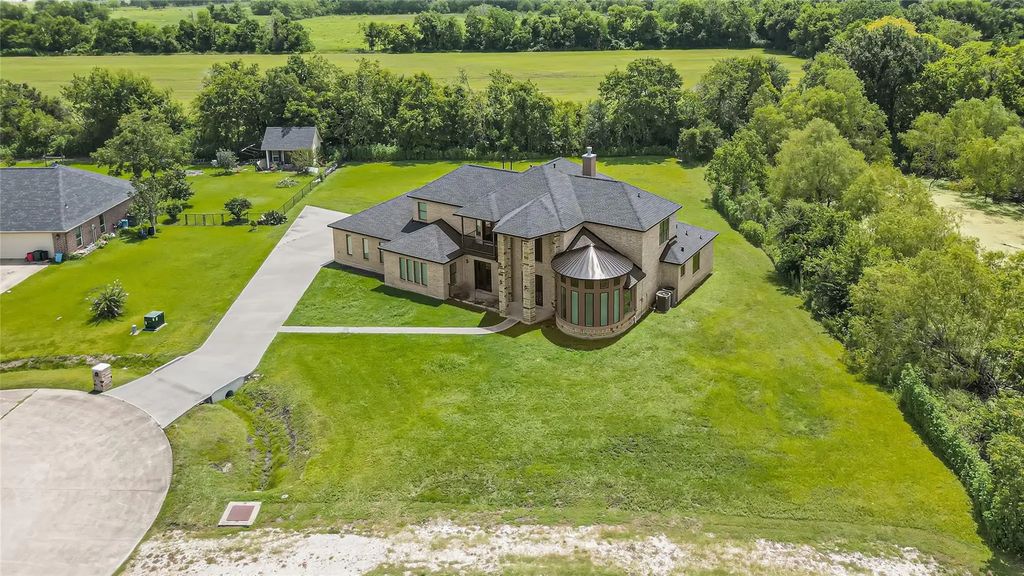 15410 Rosemary Lane, Crosby