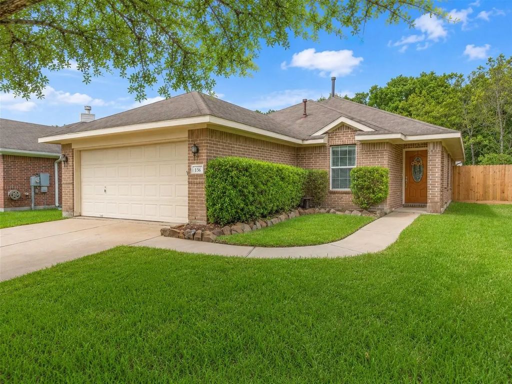 136 Easton Glen Lane, League City