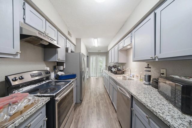 6200 W Tidwell Road 604, Houston