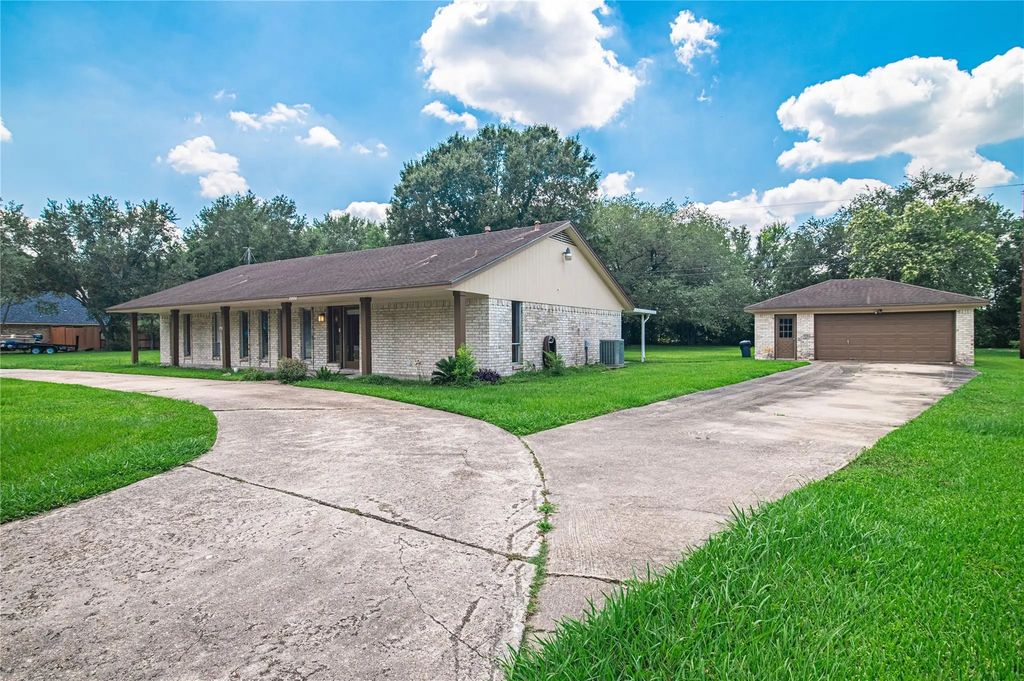 2808 Morenci Street, Pearland