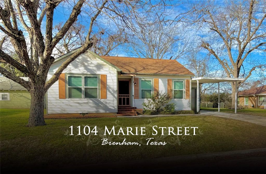 1104 Marie Street, Brenham