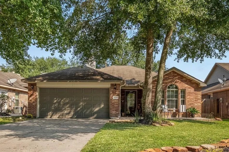 6710 Durango Creek Drive, Magnolia