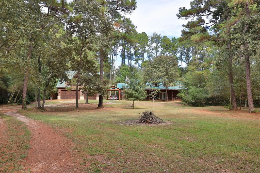 23318 Green Forest Street, Hockley