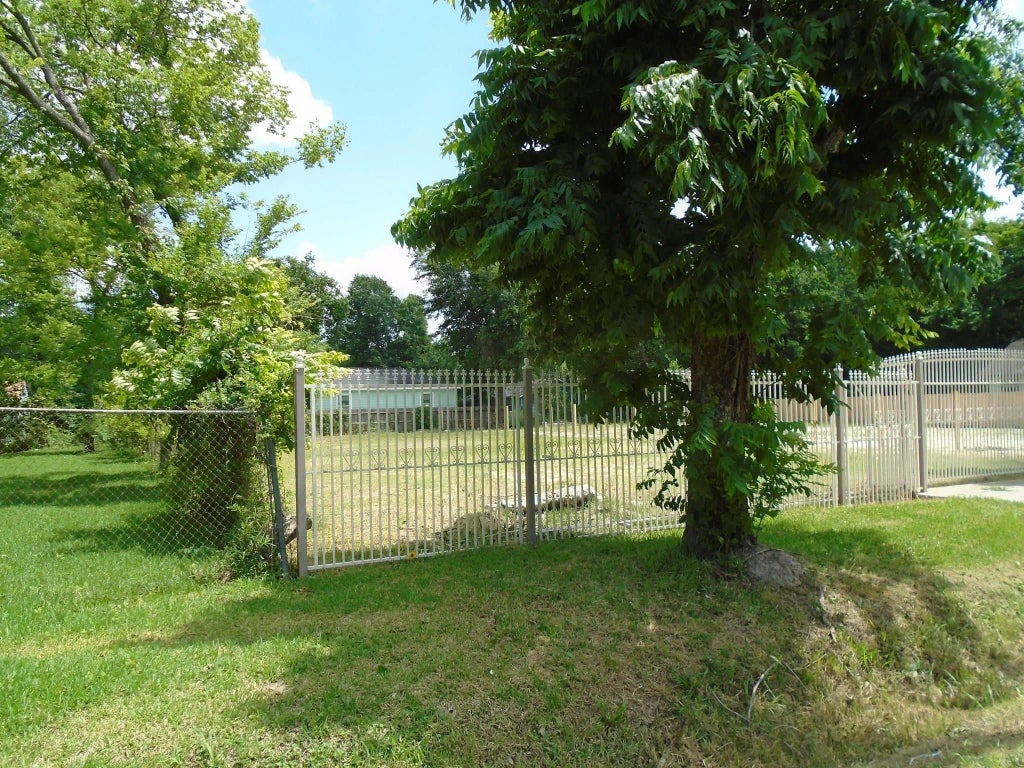 3911 Dorchester Street, Houston