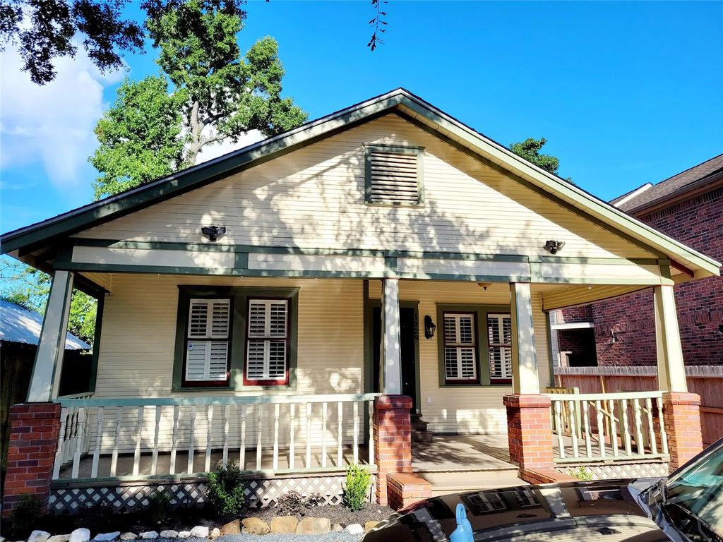 1329 Alexander Street, Houston