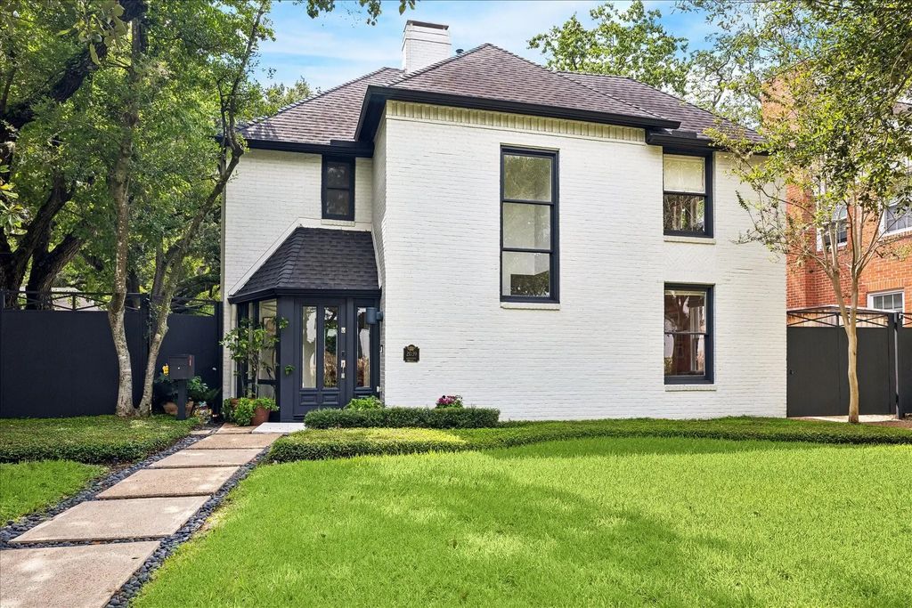 2039 University Boulevard, Houston
