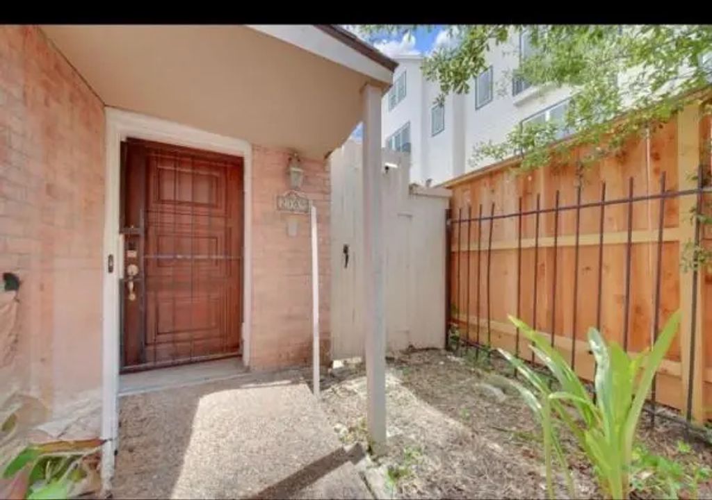 2109 Nantucket Drive, Houston