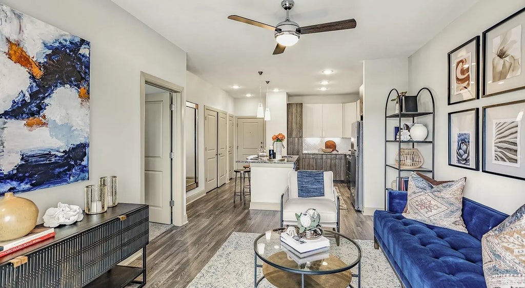 7100 Uvalde Road 7205, Houston