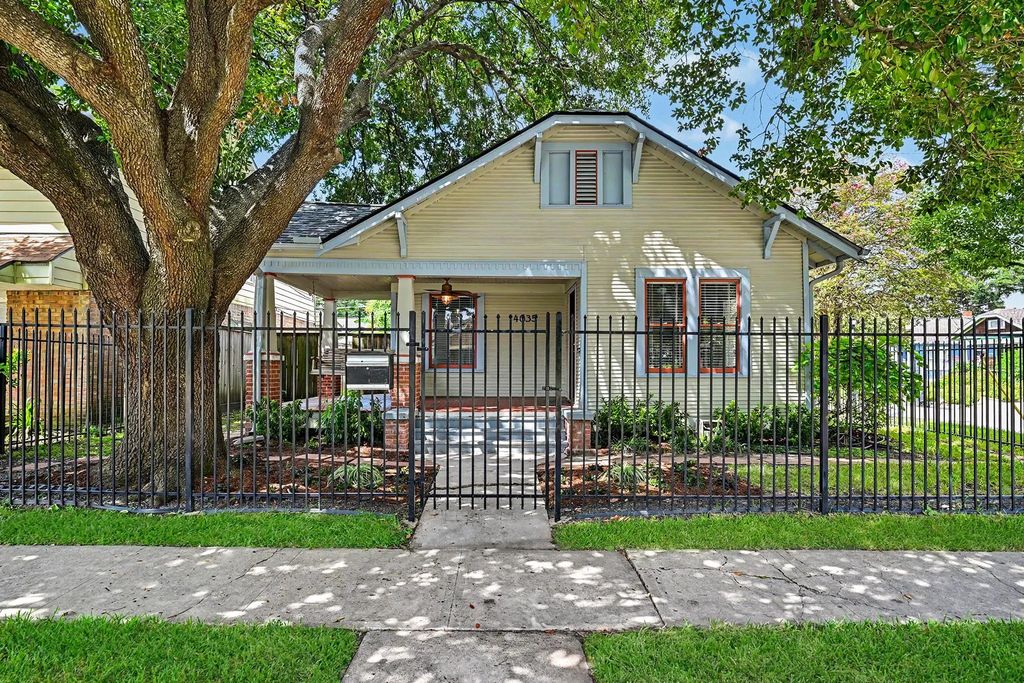 4035 Michaux Street, Houston