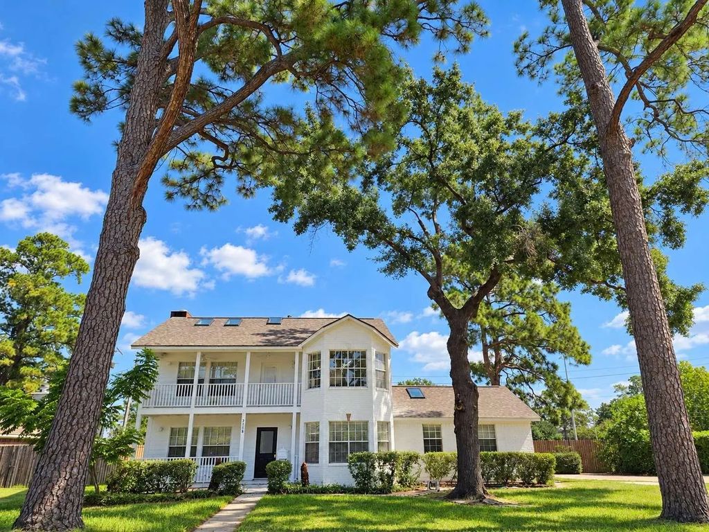 5118 Burt Street, Houston