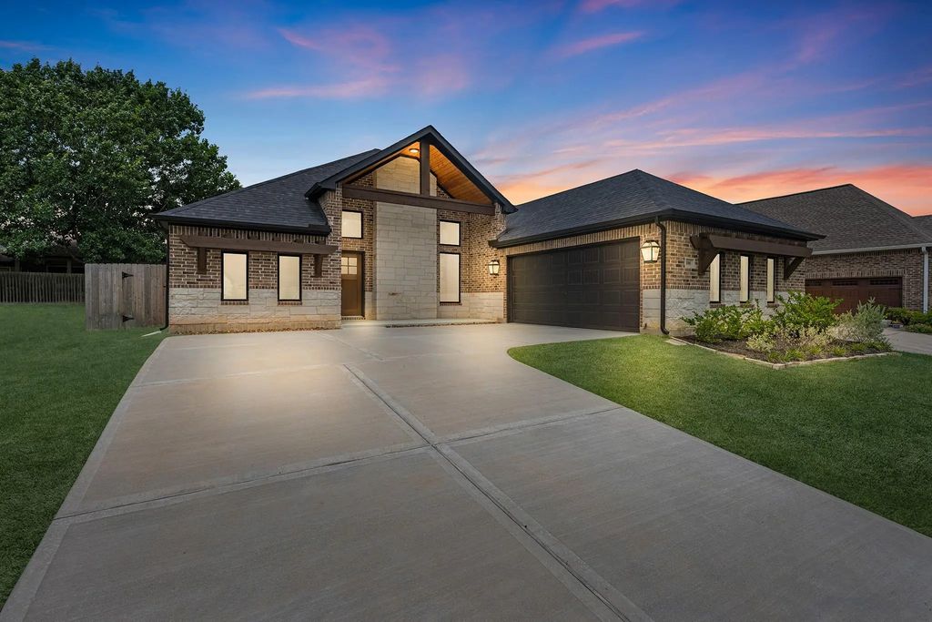 106 Wyndemere Drive, Montgomery