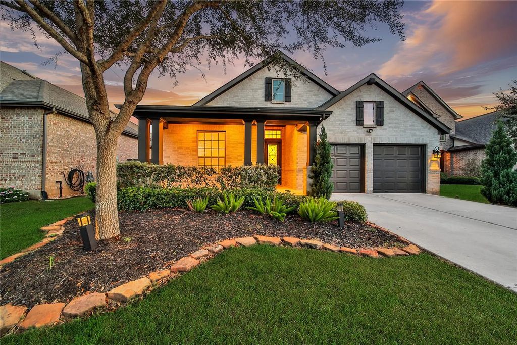 30707 Thicket Court, Fulshear