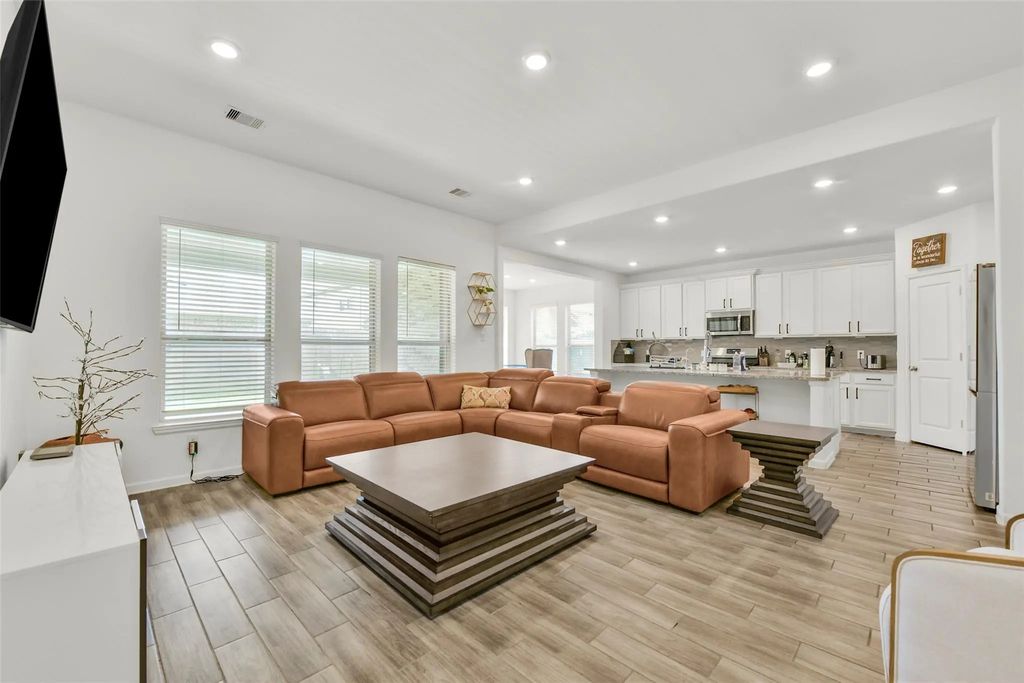 506 Campbell Drive, League City
