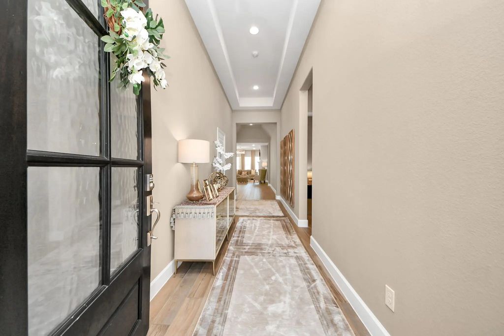 21002 Winfrey Point Lane, Cypress
