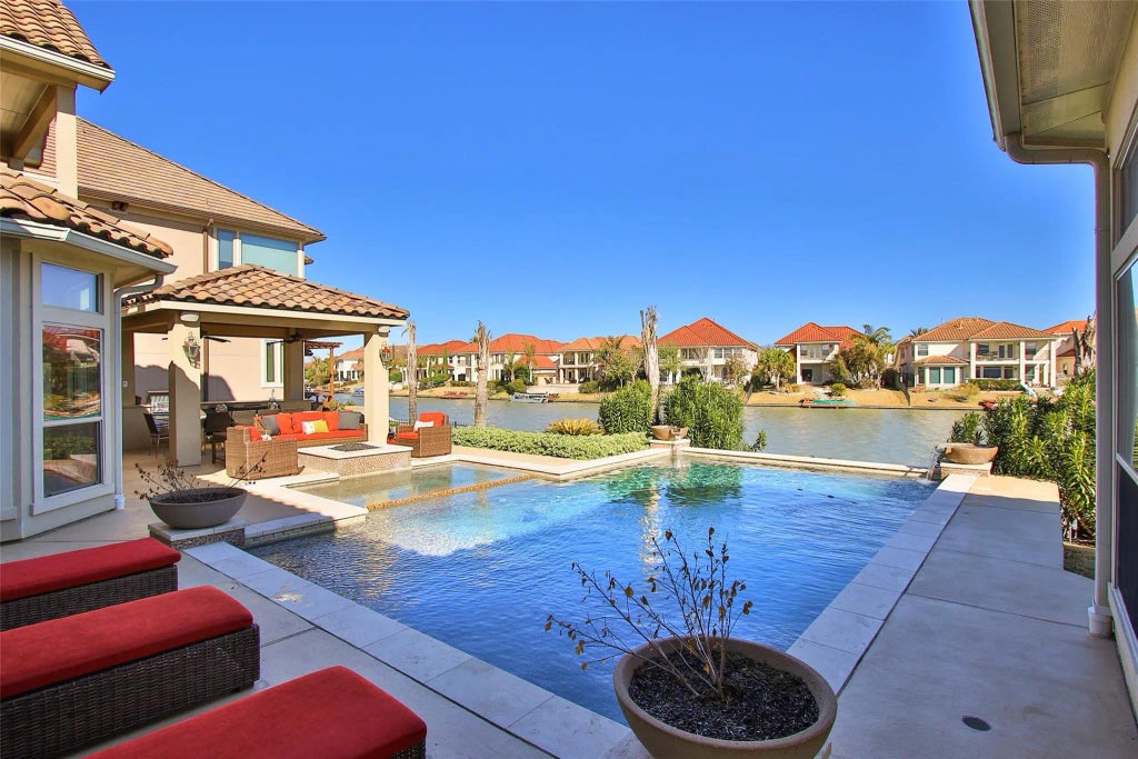 18934 Camillo Court, Houston