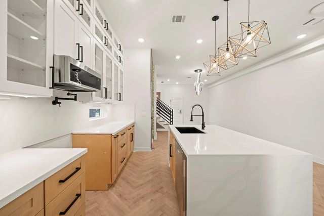 5042 Pershing Street A-b, Houston