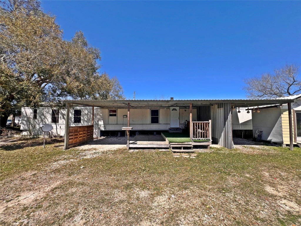 8835 Escondido Street, Alvin