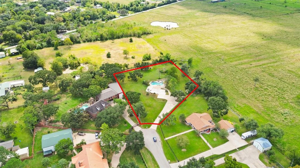 4003 Country Trails Street, Alvin