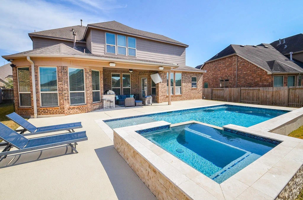 28206 Middlewater View Lane, Katy