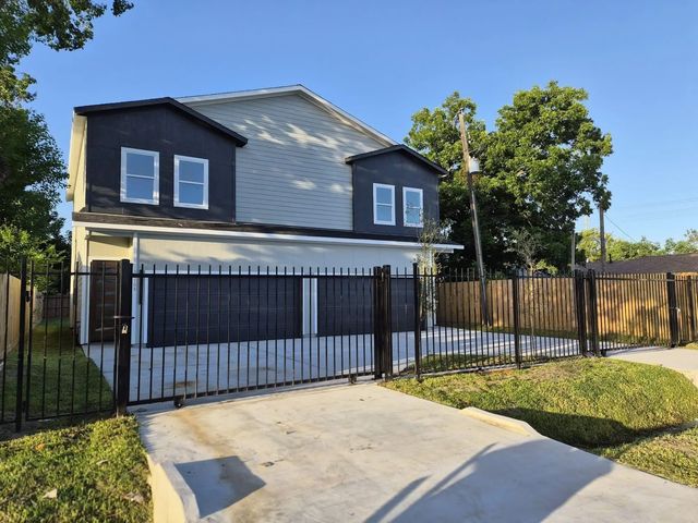 5013 Longmeadow Street A/b, Houston
