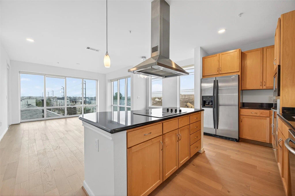 505 Jackson Hill Street 404, Houston