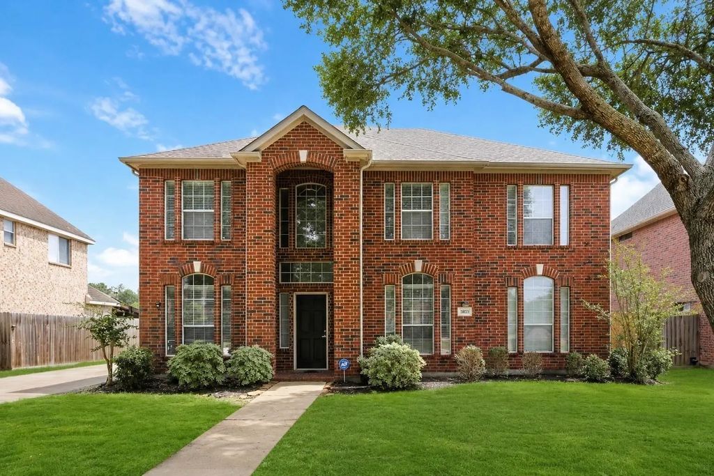 3821 Houston Lake Drive, Pearland