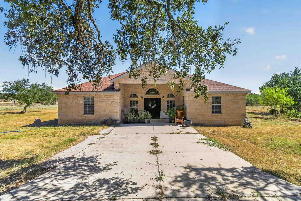21174 Us Highway 281 S, San Antonio