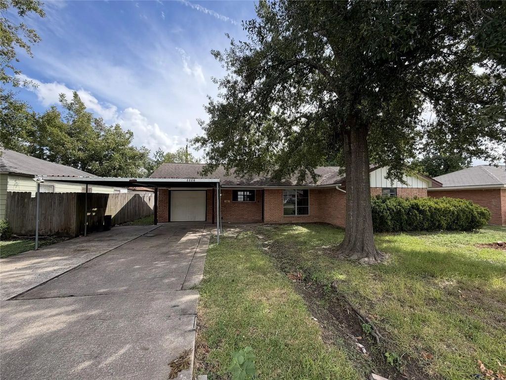 2226 Silverbonnet Street, Houston