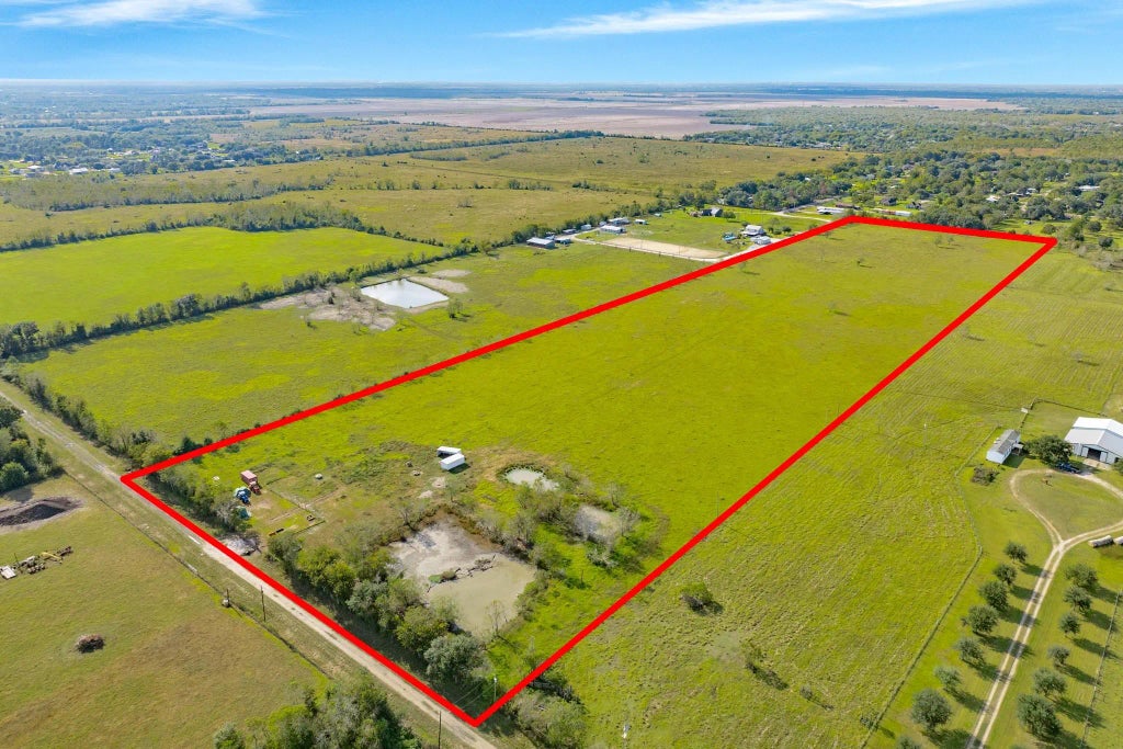 1682 Herring Road, Alvin