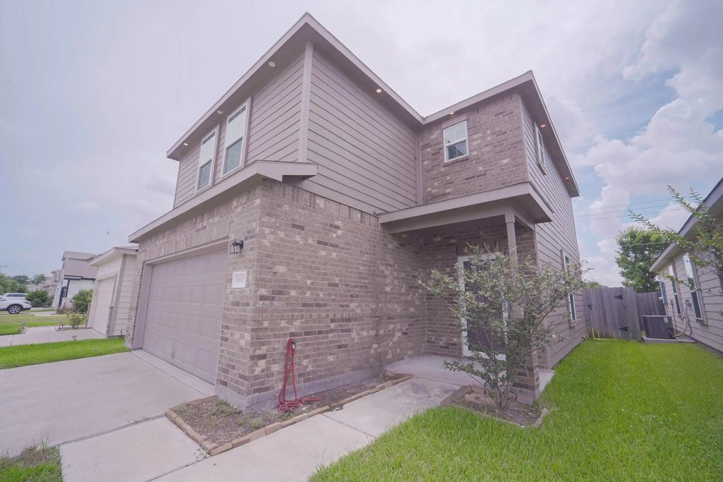 10622 Cashew Run Lane, Houston