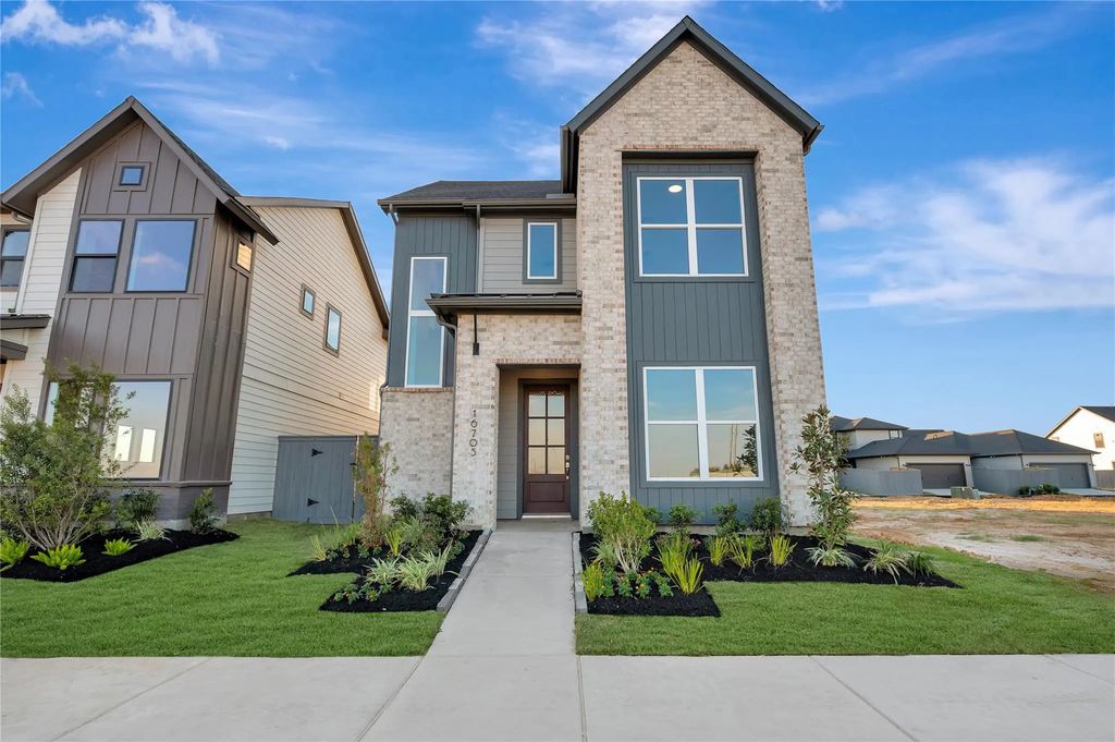 16705 Vibrant Lea Lane, Hockley
