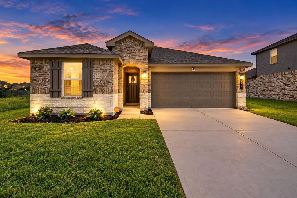 403 Rain Water Lane, Baytown