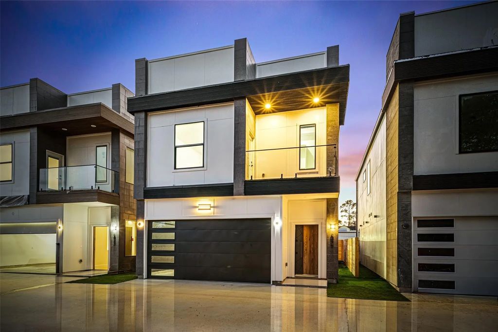 2021 Wilburforce Street W, Houston