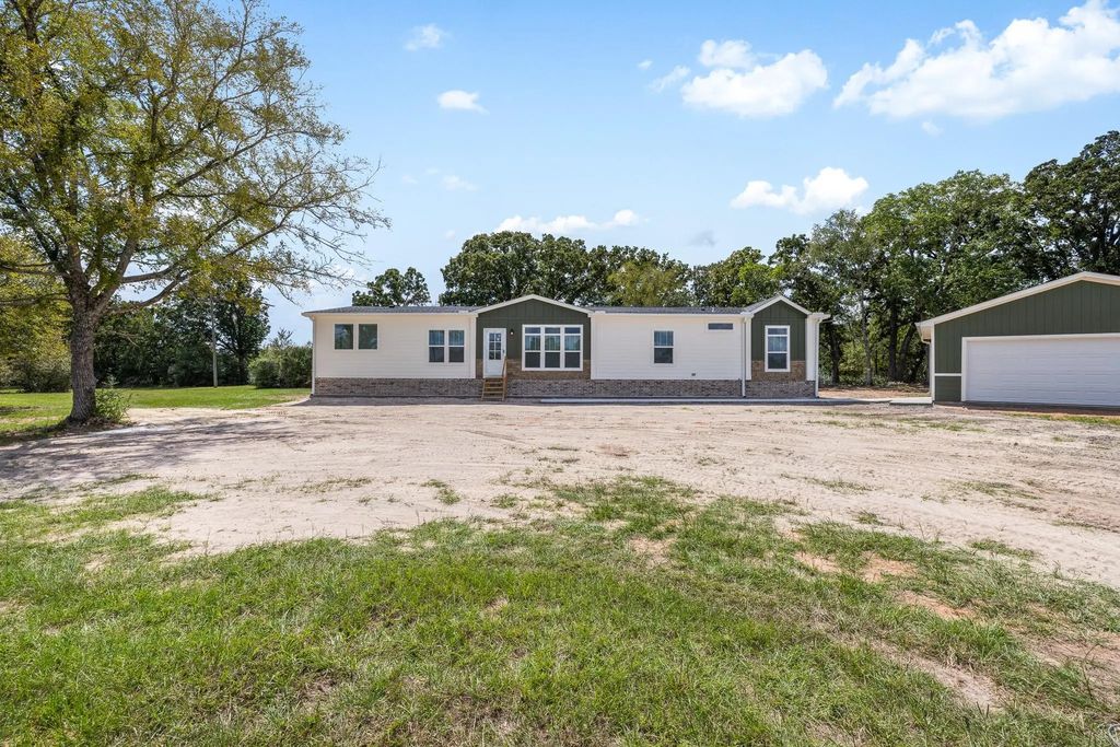 6501 Atakapan Trail, Bedias