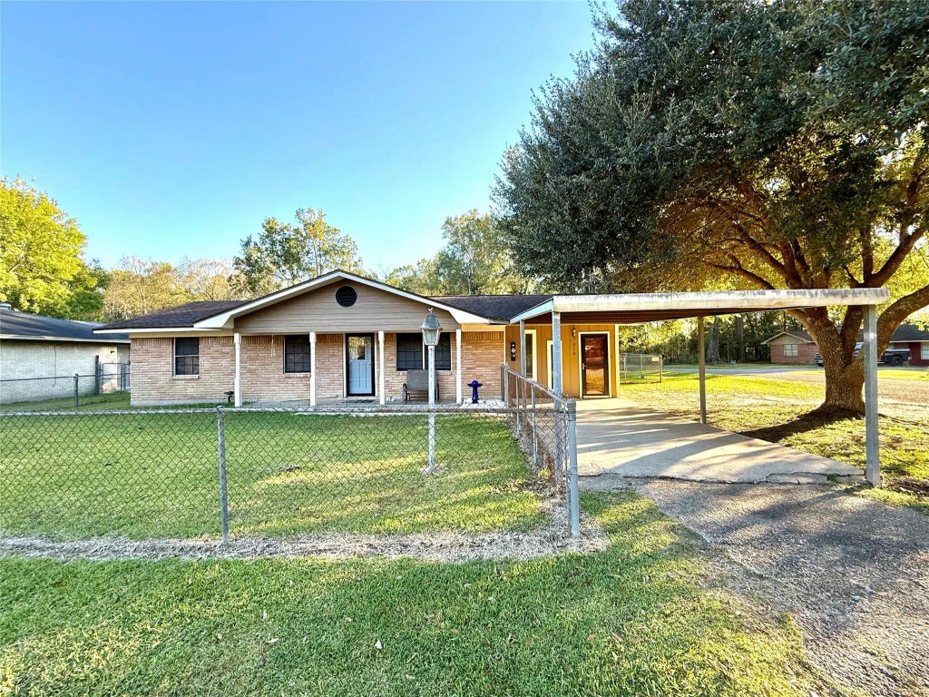 310 Ida Circle, Vidor