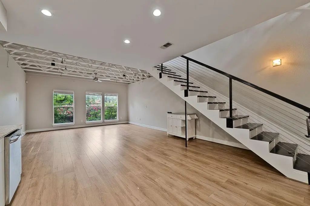 1616 Elgin Street 11, Houston