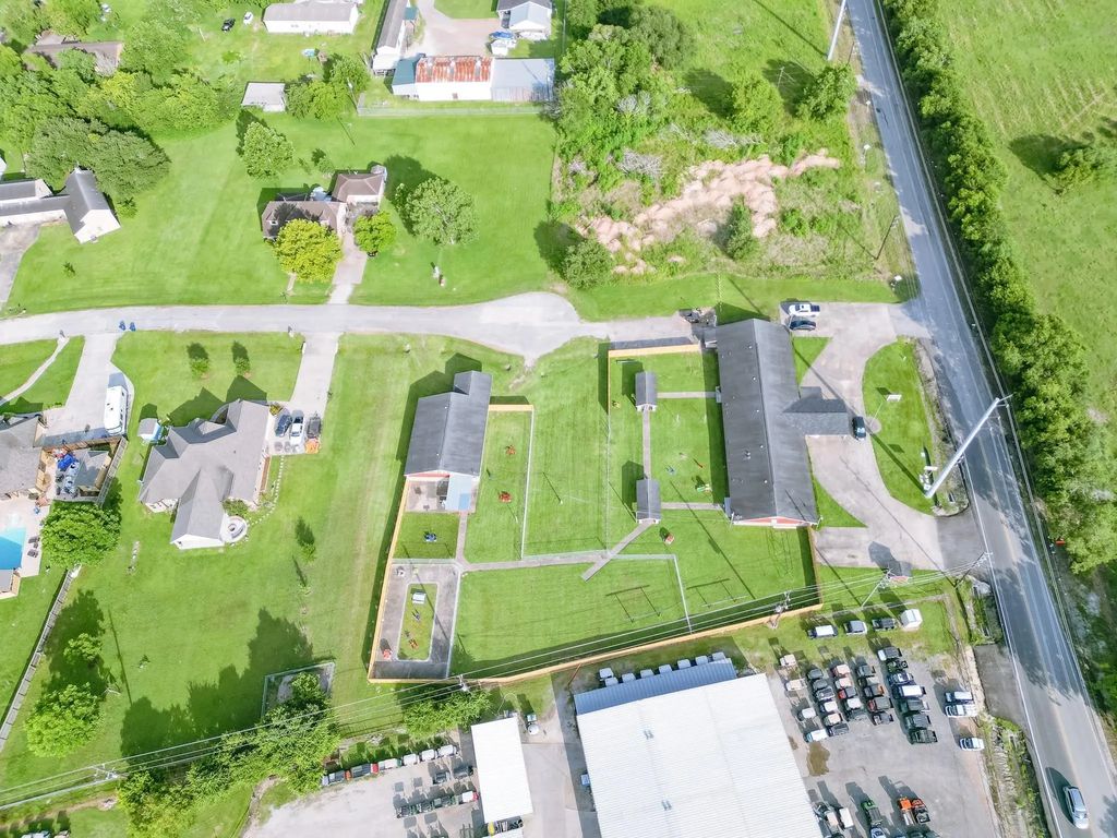 5111 Power Line Road, Richmond