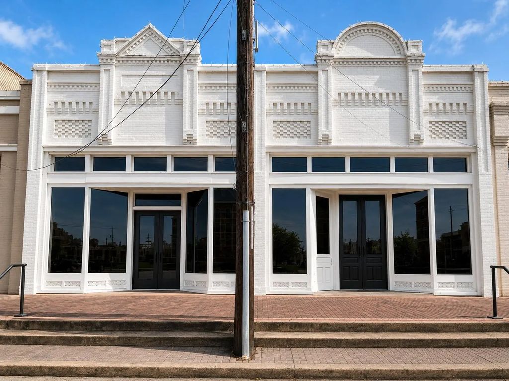 129 & 133 S Fulton Street, Wharton
