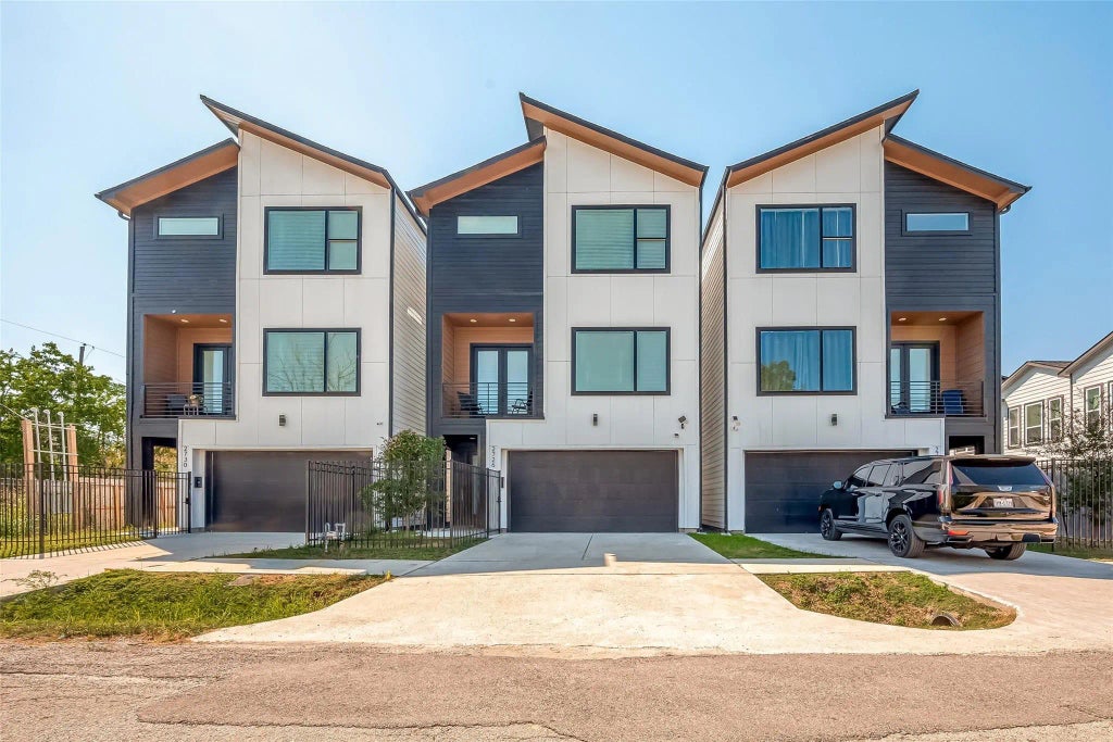 2726 Anita Street, Houston