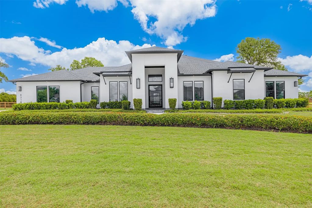 8318 Woods Hollow Trail, Fulshear