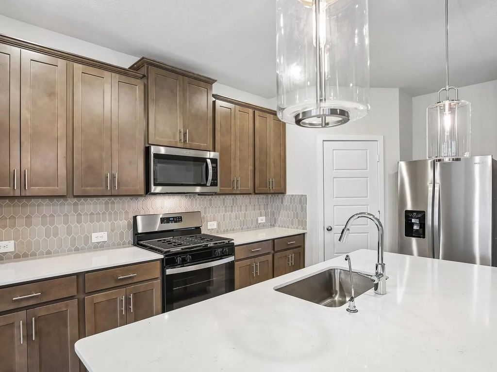 5232 Redbud Valley Drive, Pearland