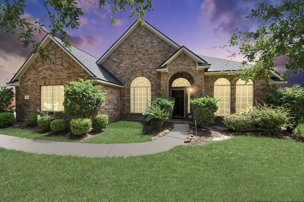 14618 Stablebrook Drive, Beach City