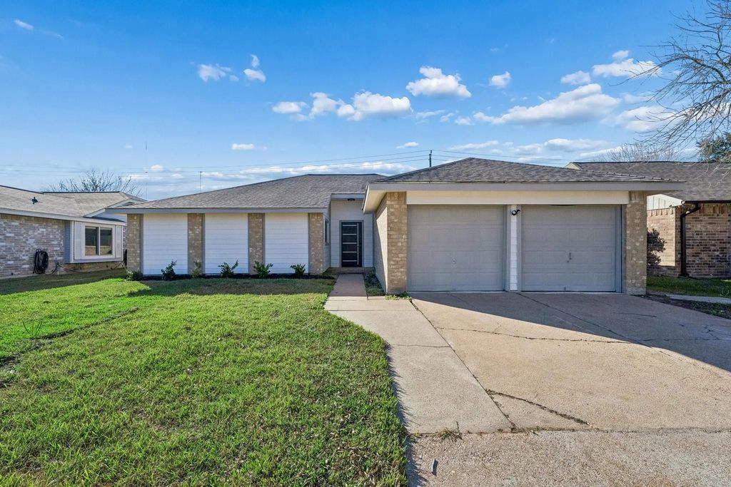 1419 Fieldstone Drive, Missouri City